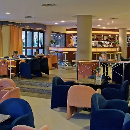 Iberostar Cristina מלון